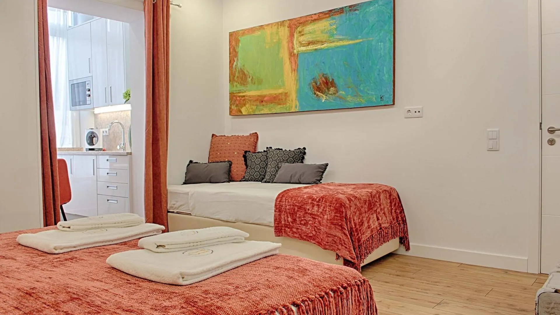 Guesthouse By Trip2Portugal Lisboa 0*,