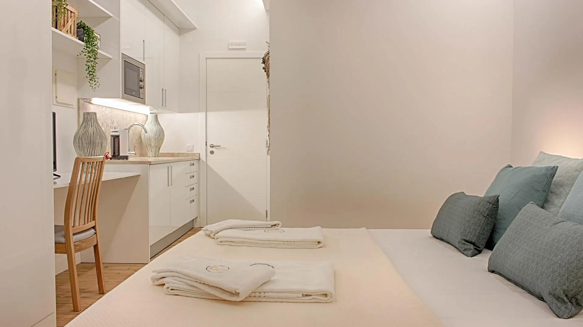 Guesthouse By Trip2Portugal Lisbon Guest house