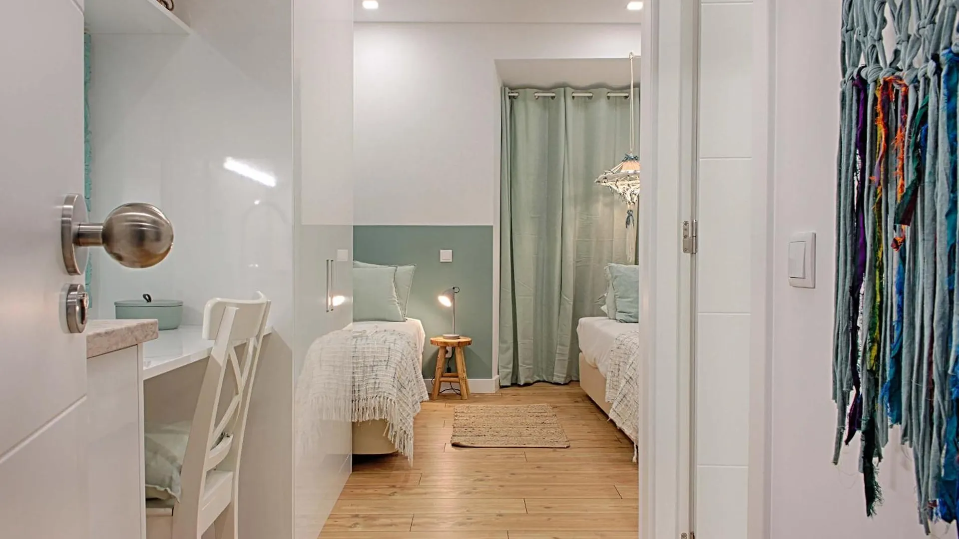 Guesthouse By Trip2Portugal Lisboa 0*,  Πορτογαλία